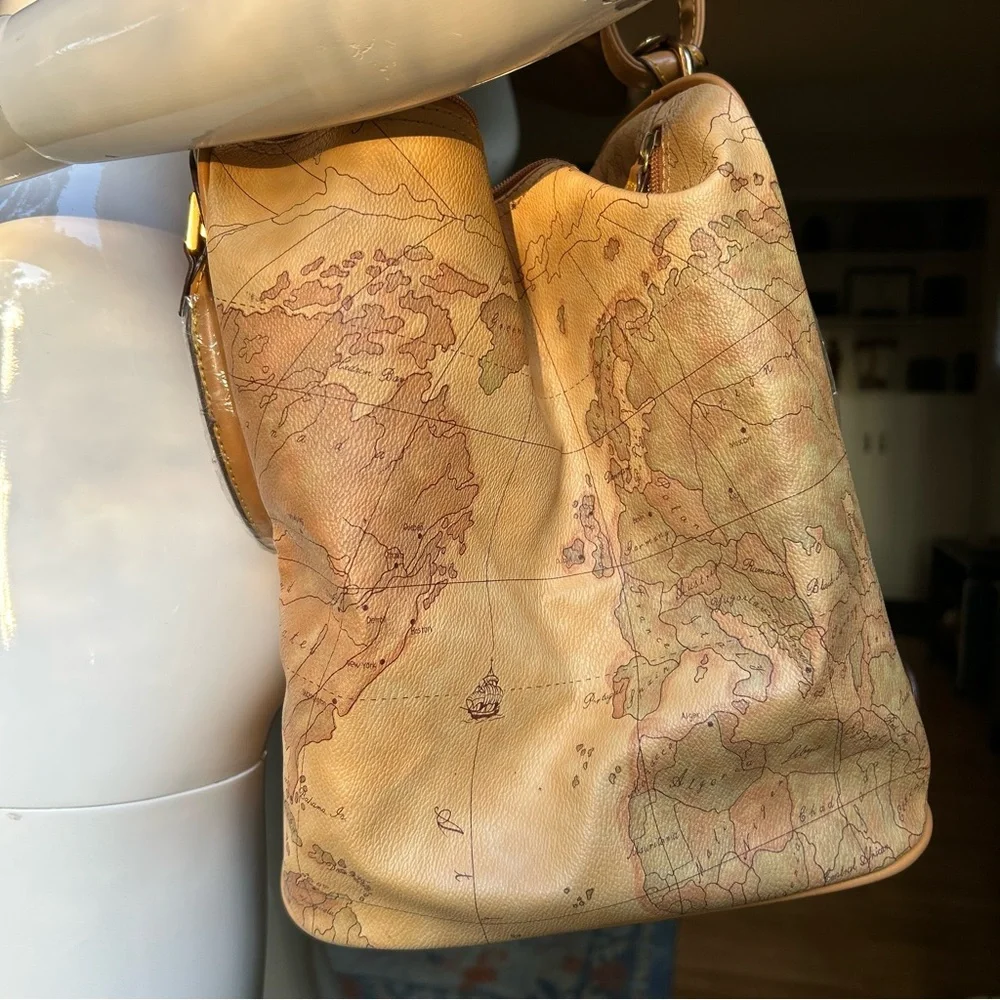 Map handbag - Picture 4 of 11